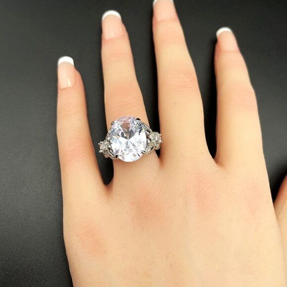 .925 Sterling Silver with Large Oval White Diamond Cubic Zirconia Ring Size 9 - Picture 10 of 10
